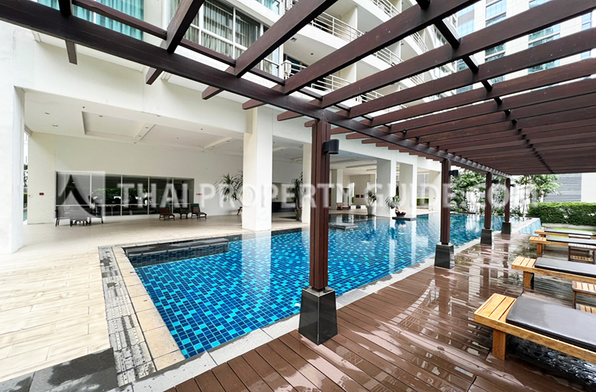 Service Apartment in Ploenchit 